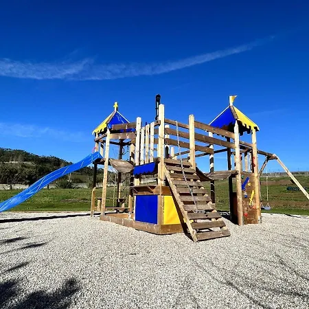 Casa Martins Country 3 - Private Parking & Wifi شقة Freiria