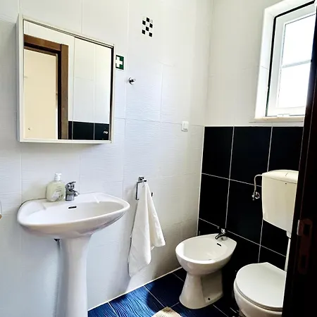 شقة Casa Martins Country 3 - Private Parking & Wifi Freiria